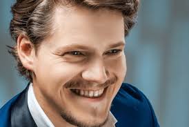 Peter Kellner, Бас