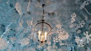 This magnificent white silver christmas decoration idea suit place with a fireplace. 11 Best White Christmas Decorations 2020 Heavy Com