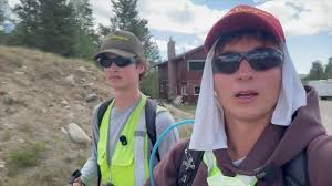 Lifelong friends plan to be youngest duo to walk across America