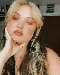 Shannon Swanson (@theshannonkelligirl) · Instagram 照片和视频