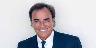 Thaao Penghlis Serves Up Culinary Delights and Celebrity Stories in New  Cookbook