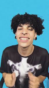 PRE-SAVE 'BLAUWNET' NU VIA MIJN INSTA BIO, IK BEN JAYDEN WANGA!!!  #blauwnet#ns#trein#sprinter#newmusic#upcomingartist#steenwijk#zwolle#jaydenwanga#JW1