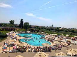 Oradea is home to aquapark nymphaea. Aquapark Nymphaea Oradea Photos Facebook