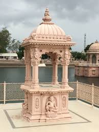 A Small Sit Out At The Centre Of The Town Indian Temple Architecture India Architecture Temple Design For Home
