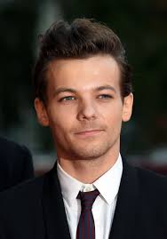 Louis tomlinson is breaking his silence on the death of his mother and sister. Louis Tomlinson Opens Up About His Mom And Sister S Deaths
