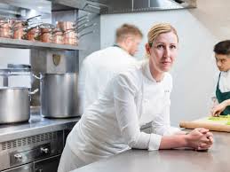 Please review the items below and make sure that the items that you own match the look and description listed. Clare Smyth World S Best Female Chef I M Not Going To Stand And Shout At Someone It S Just Not Nice Chefs The Guardian