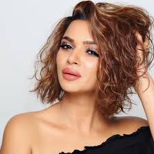 Aashka Goradia Wiki Biography Age Husband Serial Marriage R of when abhay kkusum (shilpa) was getting together when abhay was divorced.