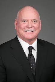 Chris Hoeger's Instagram, Twitter & Facebook