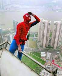 Jul 03, 2021 · francouz alain robert si za opakované výstupy po fasádách mrakodrapů vysloužil přezdívku spiderman. Alain Robert Motivation Climber Spiderman Risk Success Setbacks Global Topspeakers