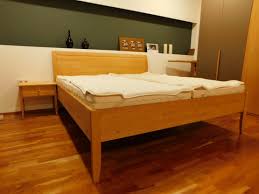 Seniorenbetten in großer auswahl von klassisch bis modern. Team 7 Doppelbett Sesam In Erle 180 X 200cm Komforthohe Designermobel Hohentengen