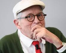 Damien Hirst to tell all about criminal past after signing autobiography  deal with Penguin