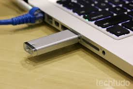 Além das músicas, utilizei o pen drive para salvar fotos da minha viagem para natal. Como Gravar Musica No Pen Drive Utilitarios Techtudo