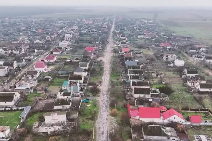 https://encrypted-tbn0.gstatic.com/images?q=tbn:ANd9GcQ12RSYUktu93KjlYzpfSC3n9H_PW7LMJJxnqFDVA5HQwFymR9G0FS5s1Eq&s=10
