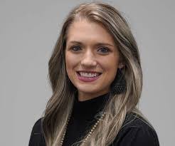 Abby Walden's Instagram, Twitter & Facebook