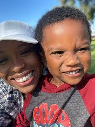 Latrese Thomas's Instagram, Twitter & Facebook