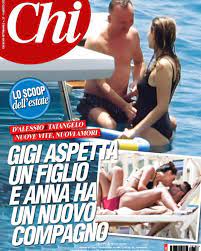 D'alessio ha una nuova compagna, denise esposito, di 26 anni più giovane, che in autunno lo renderà padre per la quinta volta. Aio2cjkmeof Zm