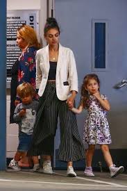 Browse 115 mila kunis children stock photos and images available, or start a new search to explore more stock photos and images. ð'€ð'–ð'™ð'Ž ð¾ð'¢ð'›ð'–ð'  ð'ˆð'ð''ð'Žð'¡ð''ð'  On Twitter Hq Pictures Of Milakunis Takes Her Kids To Creation Station In La On July 08 Https T Co Kfd44amh4v