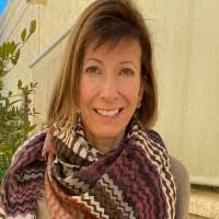 Michelle Heintz's Instagram, Twitter & Facebook