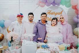 Her first instagram post was made just two weeks after her birth. Birthday Yang Ke 6 Aaisyah Mintak 6 Birthday Kek Rozita Che Wan Berita Kopak Cc