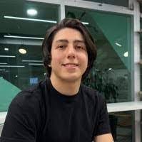 Edward Olalde's Instagram, Twitter & Facebook