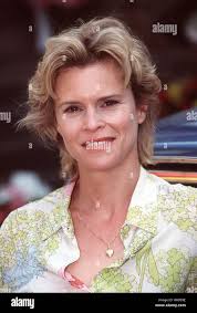 Henry leslie hi-res stock photography and images