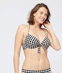 On arbore la tendance vichy cette saison avec ce joli haut de maillot de bain femme ! Haut De Maillot De Bain Ampliforme Imprime Vichy Alba 85d Noir Femme Etam From Etam On 21 Buttons