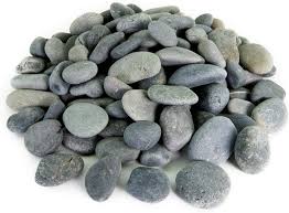 For example, black mexican beach pebbles, with their color hues ranging from grey to charcoal, will create dramatic effects when used in ponds, stream beds and fountains. Amazon Com Mexican Beach Pebbles 20 Pounds Of Smooth Unpolished Stones Hand Picked Premium Pebbles For Garden And Landscape Design Black 3 Inch 5 Inch Garden Outdoor