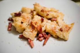 Hopla Nous Voila En Alsace Pour Cette Recette De Kasknepfle Ou Knepfle Ma Mamie M En Faisait Souvent Petite Fromage Blanc Recettes De Cuisine Recette Knepfle