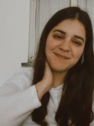 No importa cuando leas esto la respuesta será la misma. Vos sos el origen,  el poder y la fuerza. En vos se combinan las mágicas formas del universo.  Vos sos la partícula