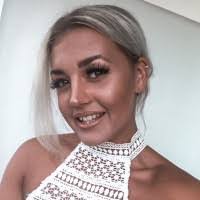 Danielle Goddard's Instagram, Twitter & Facebook