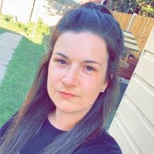 Natalie Lashbrook (@nattsisnatts)