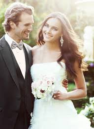 Focus on the level of refinement versus the type of a grand ballroom sets a different tone than a modern, industrial loft or garden party, she says. Garden Weddings A Guide To Garden Formal Wear
