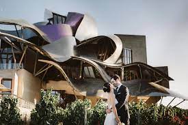 Television lcd/plasma screen, air conditioning besides, the hotel's host of recreational offerings ensures you have plenty to do during your stay. Boda En Marques De Riscal Fotografos De Bodas La Rioja Alavesa