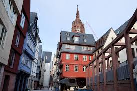 Use the stars to rate this club Rotes Haus Und Schirn C Rudiger Edelmann Vdrj