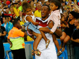 Inside futbol presents bayern munich players wives and girlfriends | bayern munich wags 2020. Jerome Boateng 2021 Fiancee Net Worth Tattoos Smoking Body Facts Taddlr