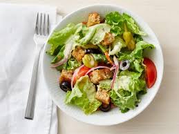 Olive Garden Style House Salad Recipe Food Network Recipes House Salad Olive Garden Salad Recipe