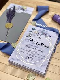 To make sure you have all your invitation cards correctly placed, follow these steps: Einladung Marchenworkshop Bild Geometric Wedding Invitation Wedding Cards Wedding Invitations