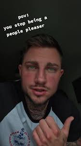 fühl ich 🤷 #bensonboone #cry #trans #ftm #lgbtq #LGBT #fy #peoplepleaser