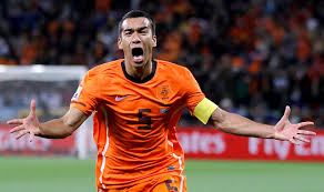 Sports quiz / nederlands elftal tegen oekraïne 2010 random sports or soccer quiz kan jij de namen van het nederlands elftal tegen oekraïne op 11 augustus 2010? Missie Van Nederlands Elftal Nadert Voltooiing Nrc