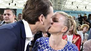 2013 tanzte das paar in dirndl und trachtenjanker beim bauernbundball. Osterreich Wird Sebastian Kurz 31 Bundeskanzler Wird Sie Die First Lady Wer Ist Susanne Thier 31