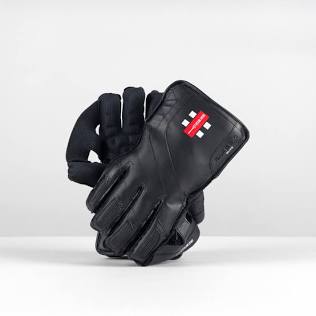 Classic Elite Wicket Keeping Gloves, AI generated