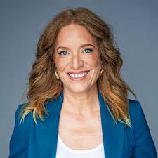 Top 3 Communication Skills of Exceptional Leaders (ep. 200)