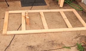 A daybed is a practical and attractive piece of furniture to own, particularly if you have limited space. How To Build An Easy Diy Daybed That You Can Make In One Day