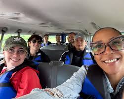 Reach new heights with Desolate Peak. 🍊🍈 At 10.4%, this citrus-forward  NEIIIPA delivers juicy honeydew and papaya notes—perfect for your next  hiking escape. 🌄🍻