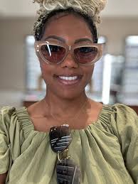 Corisha Cut and Style got me all the way curled up this Valentine's Day!  I'm ready to share my beautiful curls with my Cupid! 💖There's nothing like  a fresh style to celebrate