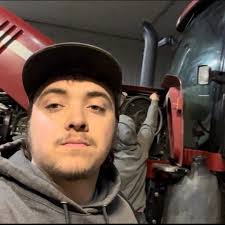 Trevor Meeks (@farmboytm)