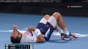 Fue un partido maratónico el que jugaron fabio fognini y salvatore caruso por la segunda ronda del australian open. Australian Open Fognini Batte Caruso 14 12 Al Super Tie Break Dopo Una Grande Battaglia Eurosport