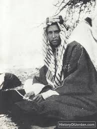 الأمير شاكر بن زيد قدم إلى الأردن عام 1934 وهو من مواليد مكة المكرمة في العام 1885 فيما كان والده أمير الطا Lawrence Of Arabia Historical Figures History