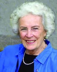 Heather Chisholm's Instagram, Twitter & Facebook