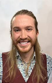 Meet our Morales & Dancairo 🎼 Jonathan Lawlor is a baritone whose love of  vocal music from Baroque chamber music to experimental music informs his  every performance. He has experience in early